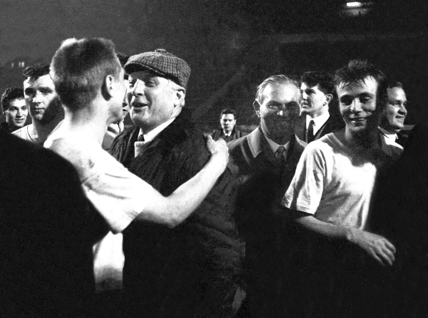 Borussia Dortmund gewinnt den Europacup der Pokalsieger im Mai 1965 - Erfolgscoach Willi Multhaup
